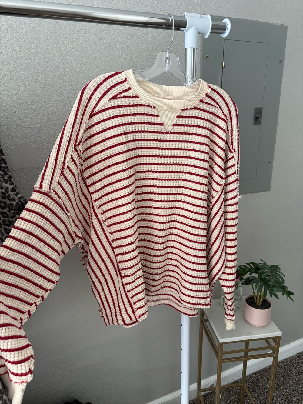 American Eagle Outfitters Cream and Red Striped Waffle Knit Sweatshirt